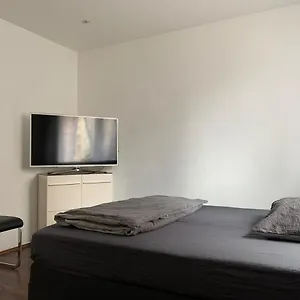 Apartment At-apartments - Zentral In Hannover-mitte -